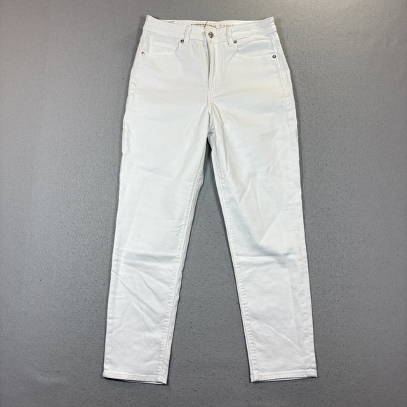 American Eagle Outfitters Denim - American Eagle Women Size‎ 6 Mom Jean Stretch Regular High Rise White EUC